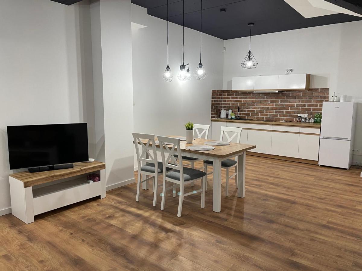 Apartament Rynek 13 Z Parkingiem - Centrum Bochni Bochnia Luaran gambar